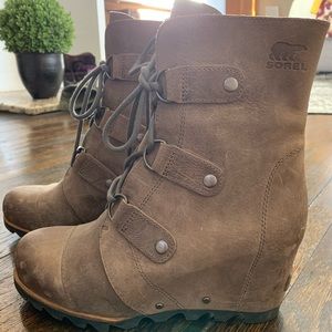 Sorel Joan of Arctic Boots
